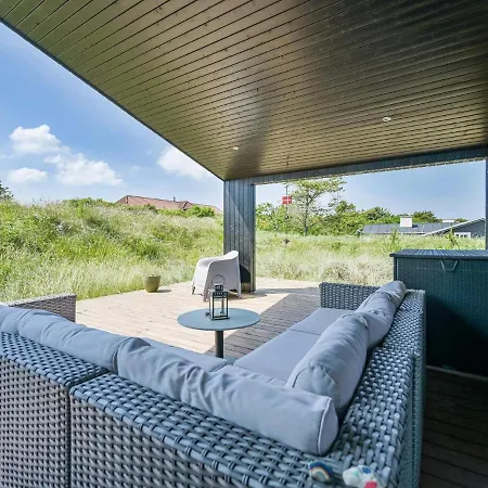 Holiday Henne Xix Henne Strand